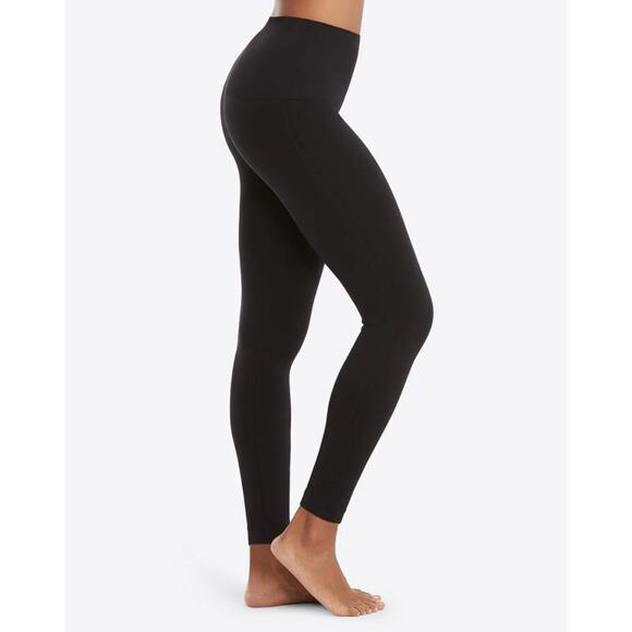 Spanx Look At Me Now Seamless Leggings Black - Medium - Picture 1 of 4